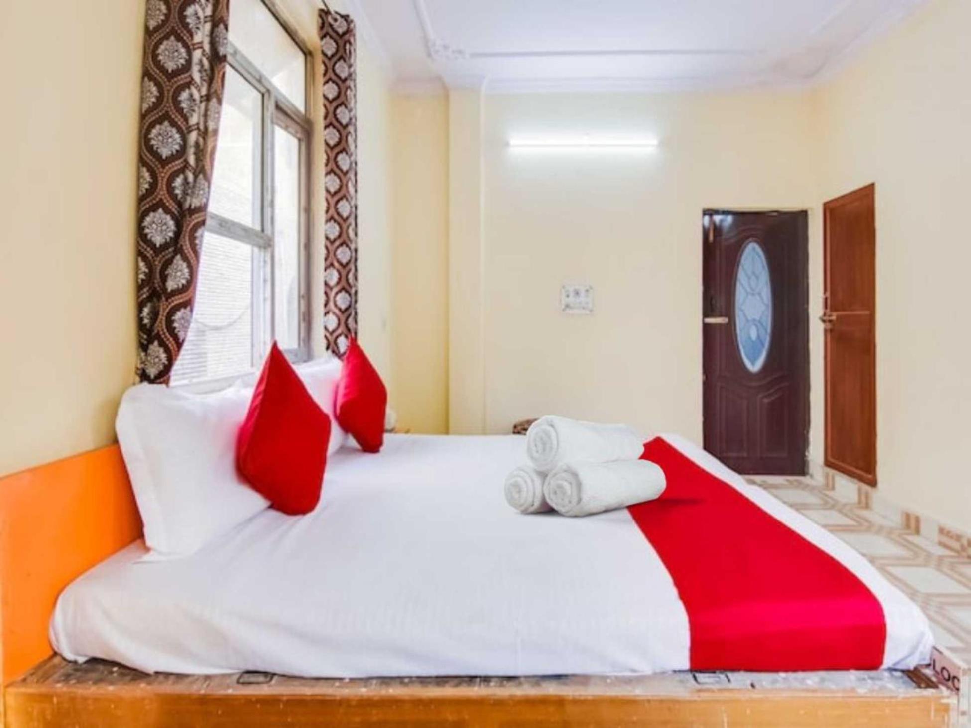 Hotel O Smart View Нью-Делі Екстер'єр фото